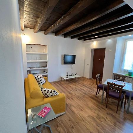 Lovely 1 Bdr Apartment In Paolo Sarpi Milano Exterior foto